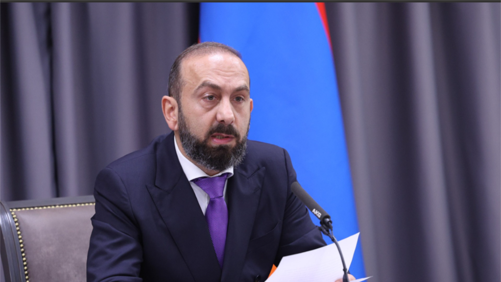 Արտգործնախարարը չի հերքում Տավուշում ադրբեջանցի հովիվի հայտնվելու մասին տեղեկությունները | azatutyun.am