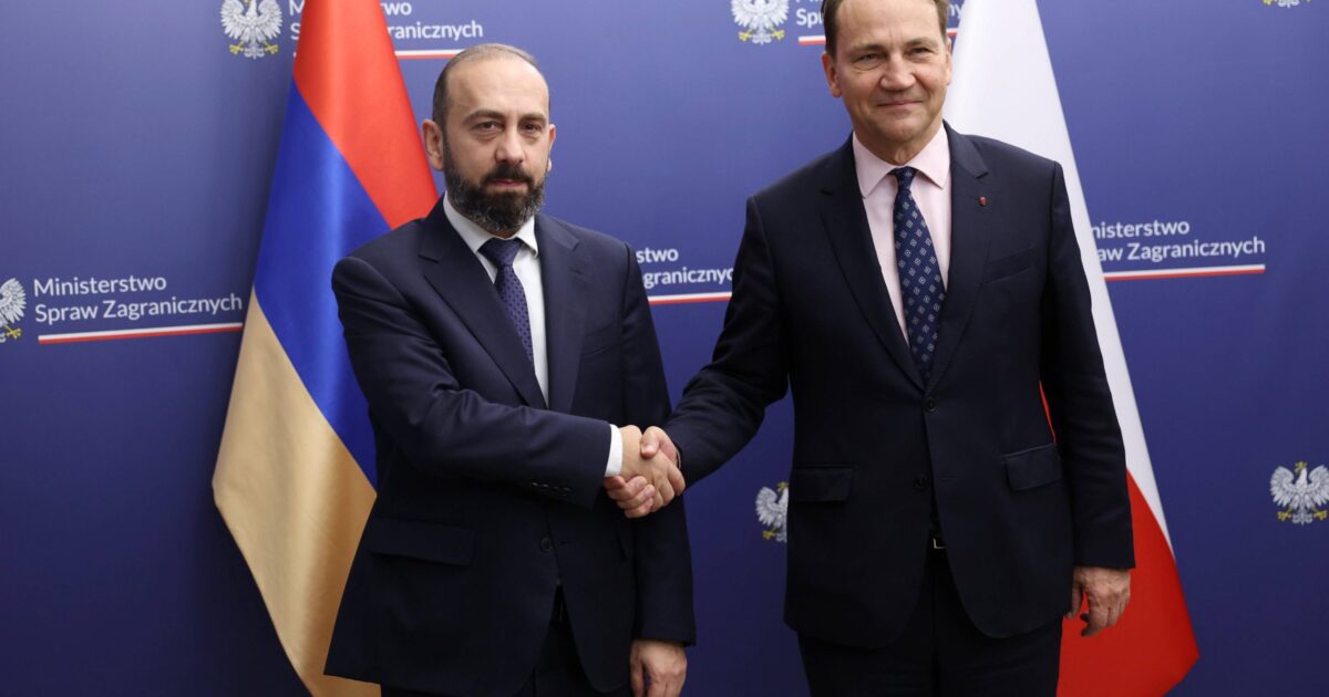 Արարատ Միրզոյանն ու Ռադոսլավ Սիկորսկին քննարկել են Հայաստանի և Լեհաստանի համագործակցության խորացման հարցեր