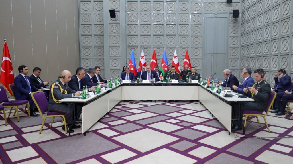Defense Ministers of Azerbaijan, Turkey and Georgia met in Shushi | azatutyun.am