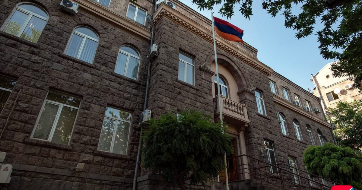 Տեղամասային հանձնաժողովի անդամը ներողություն է խնդրել «ընդդիմադիրներին հաջողություն մաղթելու» գրառման համար և հեռացրել այն․ ԿԸՀ