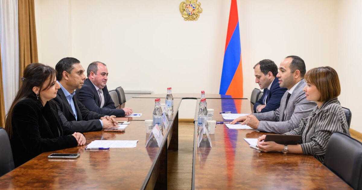 David Tadevosyan received representatives of Microchip Technology Company