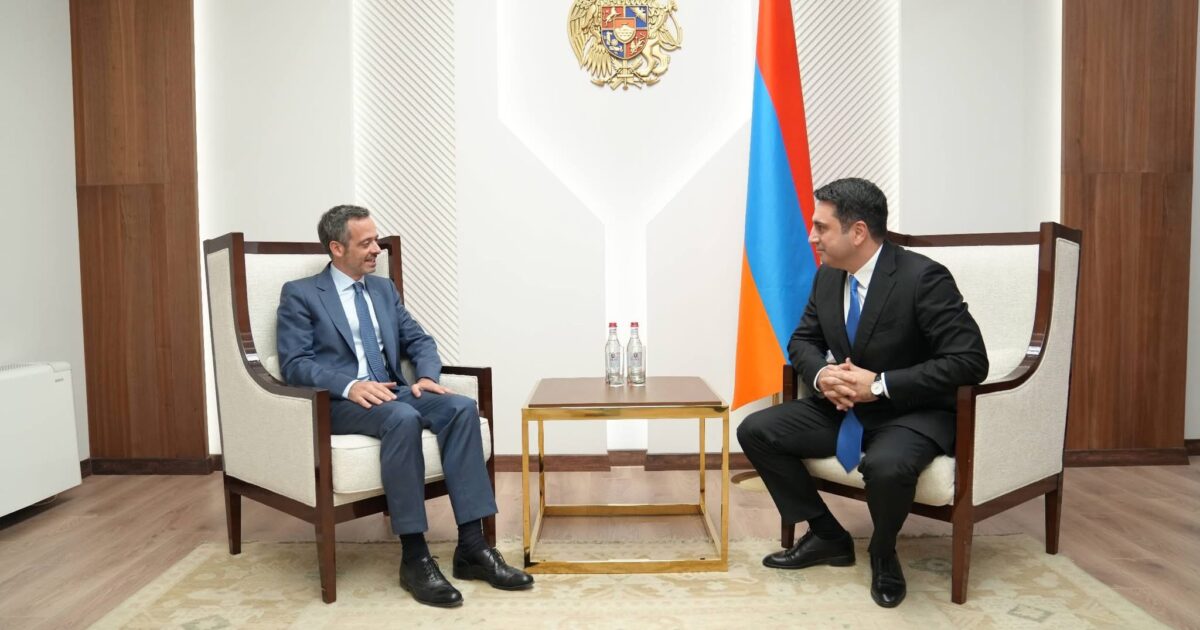 ԱԽ քարտուղարը Ֆրանսիայի դեսպանի հետ քննարկել է երկկողմ կապերին վերաբերող մի շարք հարցեր