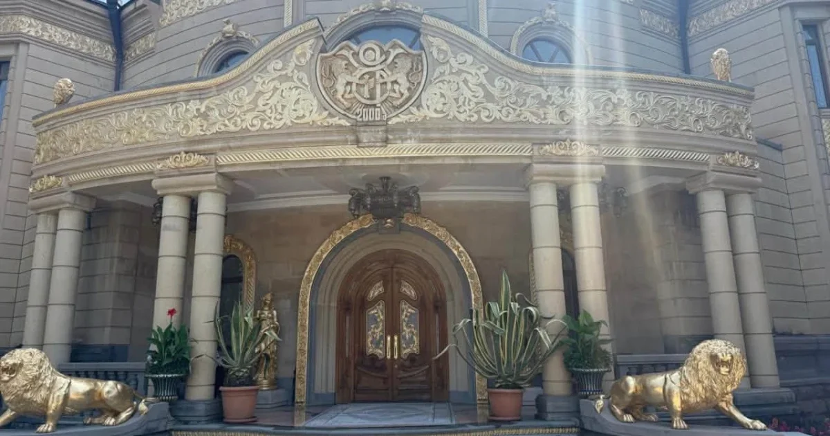 About 29 immovable properties, 488 movable properties, and 33 vehicles of Gagik Tsarukyan have been seized.