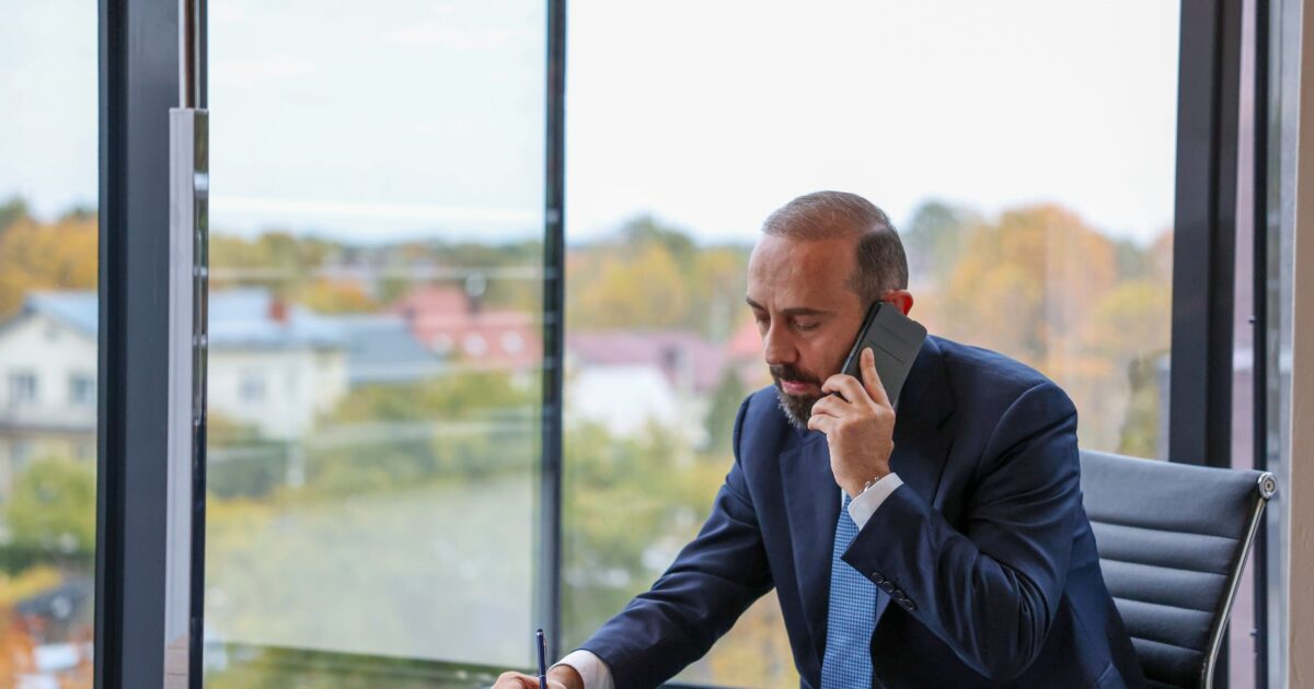 Արարատ Միրզոյանը հեռախոսազրույց է ունեցել Իրաքի ԱԳ նախարարի հետ