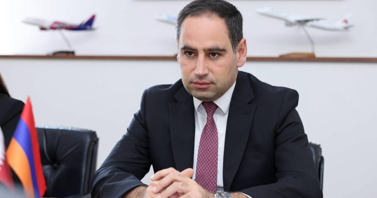 RA Minister of Transport and Communications and Qatari Ambassador discussed the possibility of expanding transport cooperation between the two countries