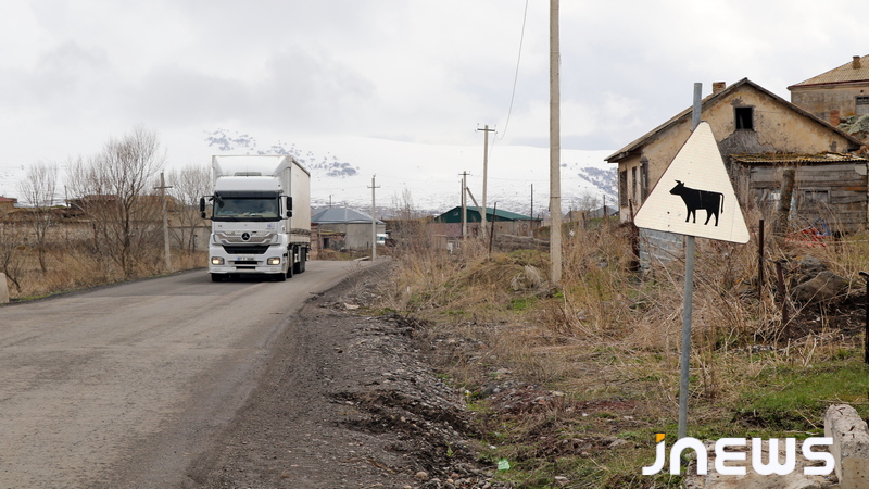 Georgia receives high transit revenue despite the state of the Akhalkalaki-Kartsakhi road