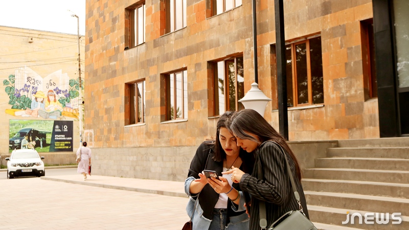 Two young specialists began an internship at the Akhalkalaki mayor's office.