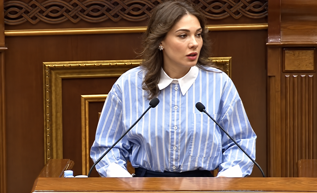 Draft of Armenia’s New Constitution Expected to Be Published by Year’s End