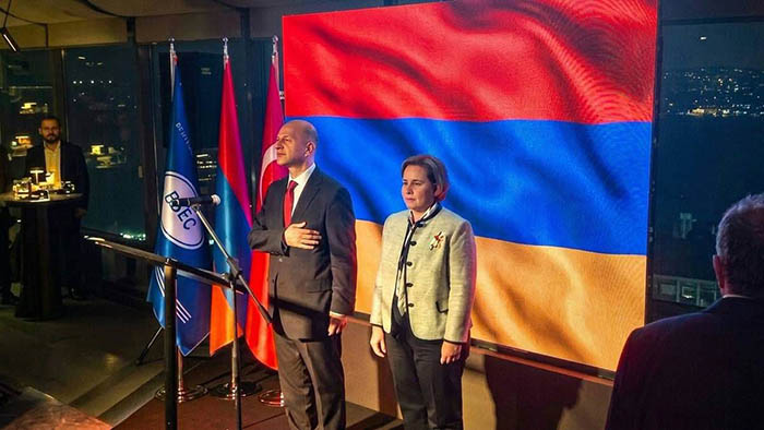 Armenia Holds High-Level Independence Day Reception in Istanbul for First Time in Nine Years
