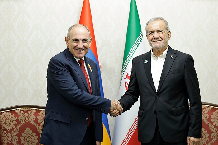 Pashinyan and Pezeshkian Discuss Expanding Armenia-Iran Cooperation and Strategic Projects