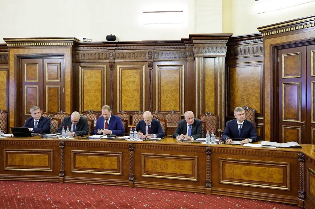 Pashinyan and Russian Railways Chief Agree to Establish Joint Working Group