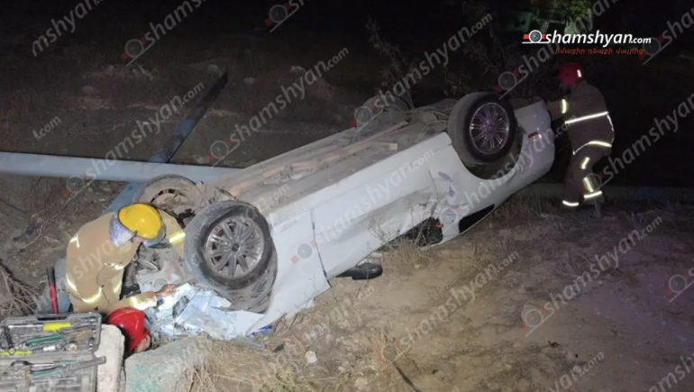 Մեծամորում բախվել են «Toyota Ipsum»-ը և «Ford Mustang»-ը․ կա 1 զnհ․ վիրավnրներից մեկը հղի կին է