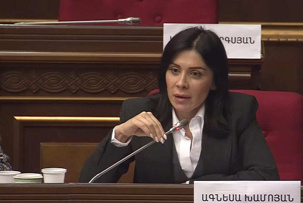 Ես էլ կարող եմ ասել՝ դուք եք ձեր գլուխը պատով տվել․Խամոյանը Փաշինյանին