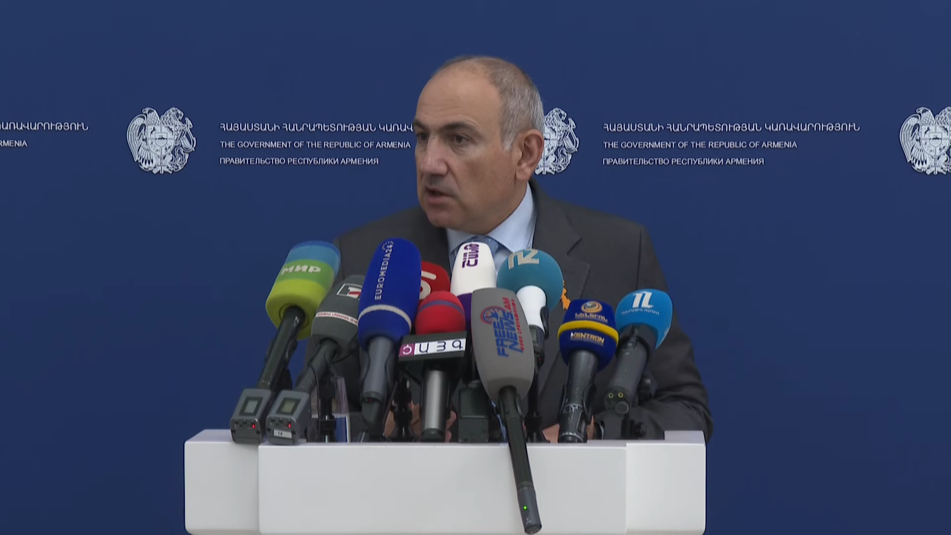 Փաշինյանը չի պատրաստվում պաշտոնից ազատել Դավիթ Առուշանյանին