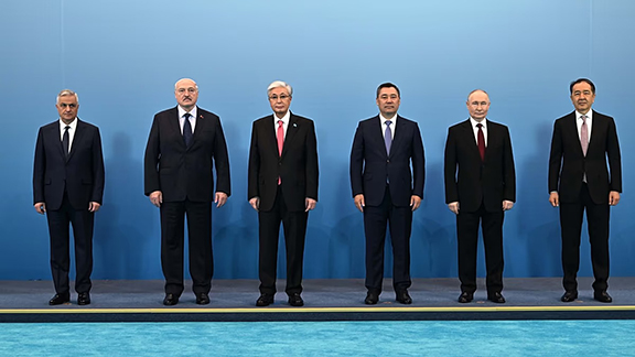 Russia-Led Economic Union Clears Way for Suspending Armenia