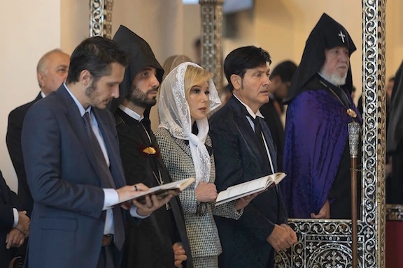 Trump Adviser Meets with Karekin II, While Another Official Visits Etchmiadzin