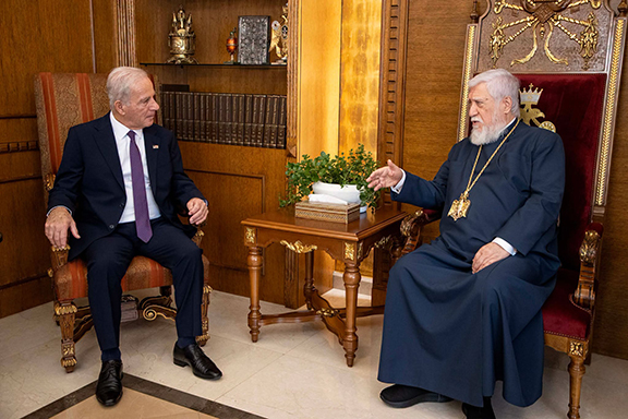 Aram I Meets with U.S. Ambassador to Lebanon