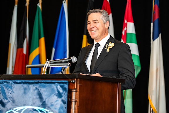AMAA Celebrates 107th Annual Meeting Banquet, Honors Rev. Dr. Vahan H. Tootikian and Dr. Nurhan Helvacian