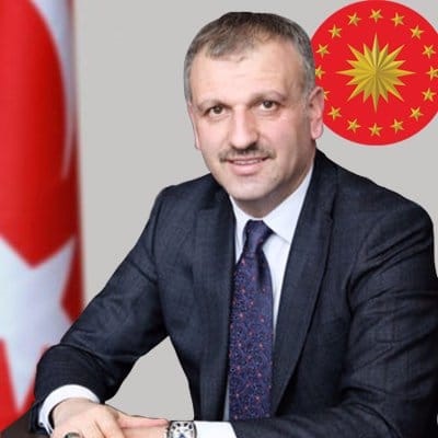 Ազերպայճանի հետ գլխաշորի վէճին հետեւանքով՝ Էրտողանի գլխաւոր խորհրդականը հեռացուած է պաշտօնէն