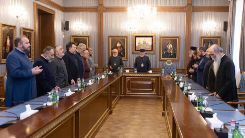 The ruling political force is making attempts to intervene in the internal life and self-governance of the Armenian Church through the use of all illegal means and repressions: statement
