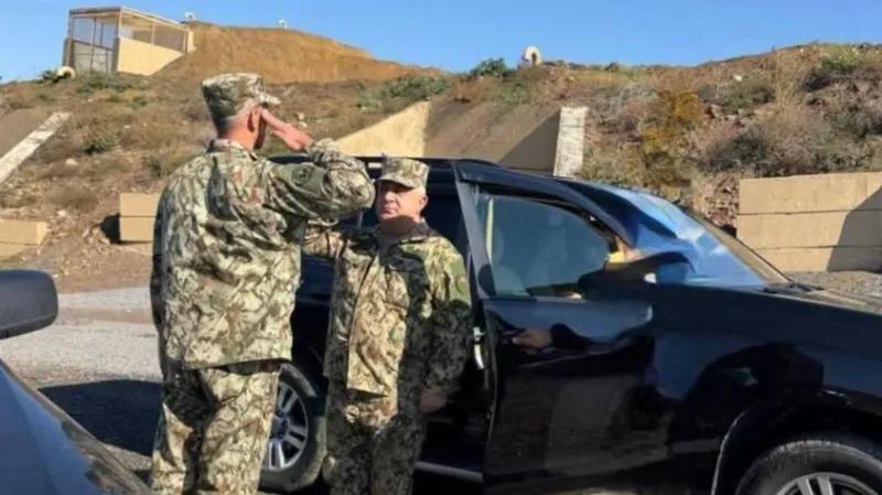 The head of the Military Police, Aram Hovhannisyan, visited military positions and units.