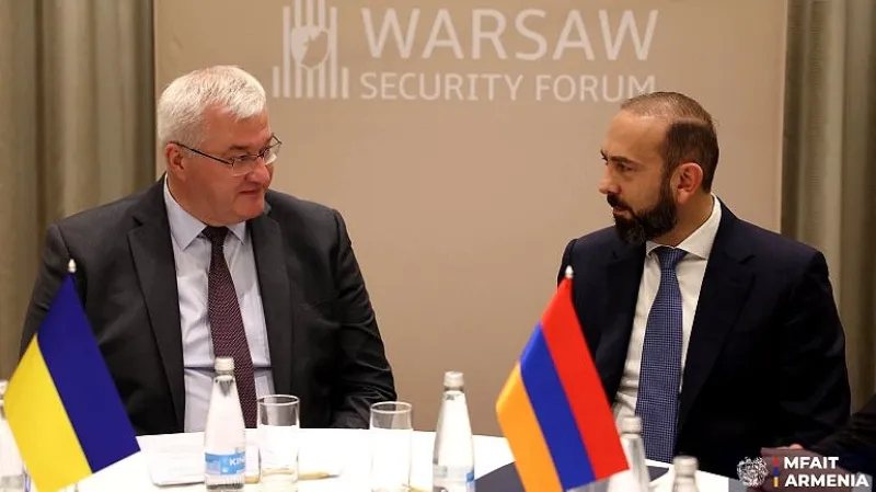 Mirzoyan and Sibiha discussed possible options for expanding trade relations between Armenia and Ukraine.