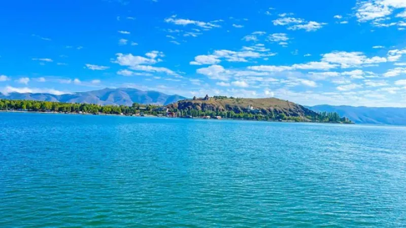 The hydrological regime of Lake Sevan from October 12 to 18