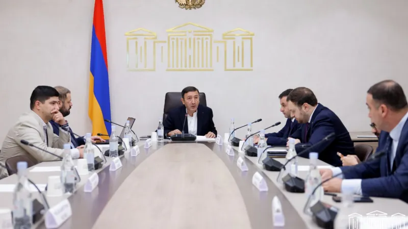 The purpose of the agreement is to liberalize the trade in services and investment processes between Armenia and the UAE.