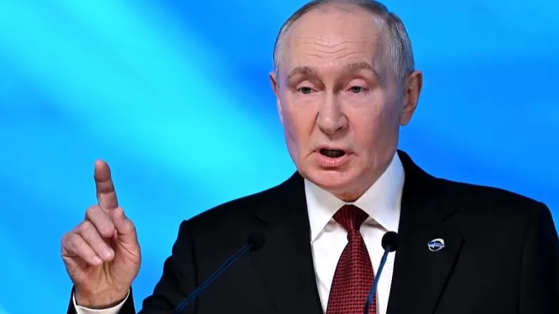 Putin is ready for trilateral meetings, does not agree to the freezing of the front line, and blames Kyiv.