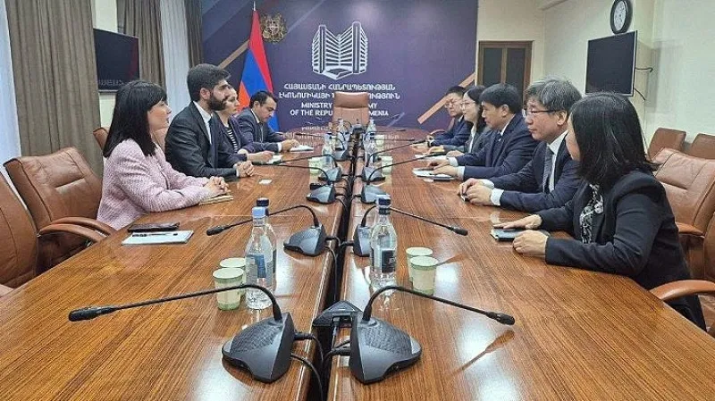 The Chinese side is interested in Armenian products. Khojoyan has received the Deputy Mayor of Shijiazhuang.