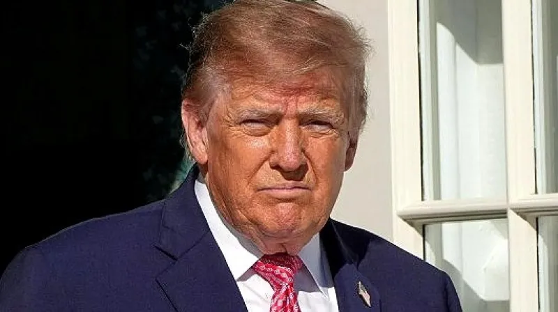 Trump may consider "meeting" with Putin and Zelensky in a remote format.