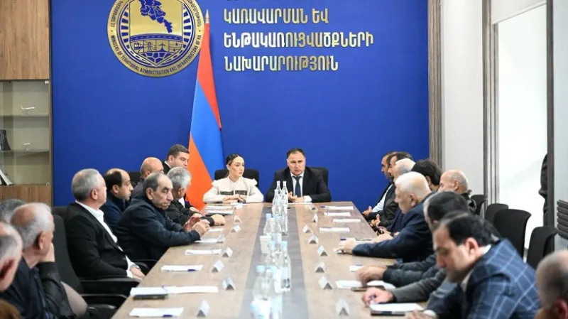 The readiness for winter road maintenance work was at the center of the working discussion.
