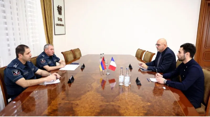 Armenia-France cooperation aimed at strengthening rescue capabilities. The Director of the Emergency Situations Service has met with the attaché for internal security of the French Embassy.