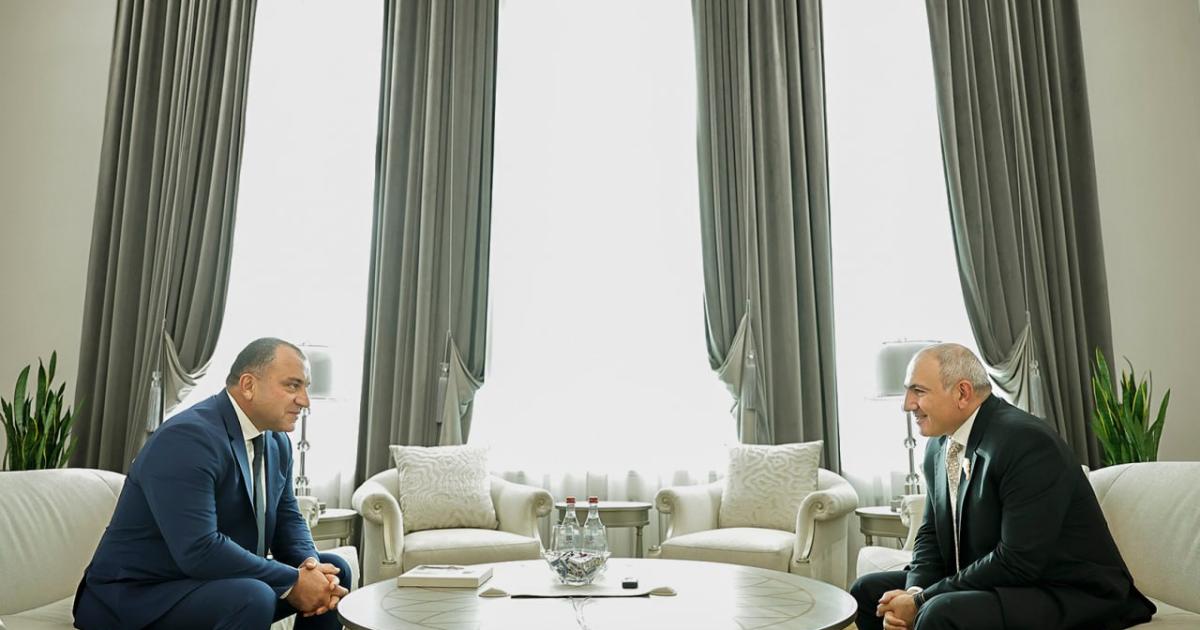 Nikol Pashinyan met with the Chairman of the Constitutional Court, who is completing his 6-year term in office