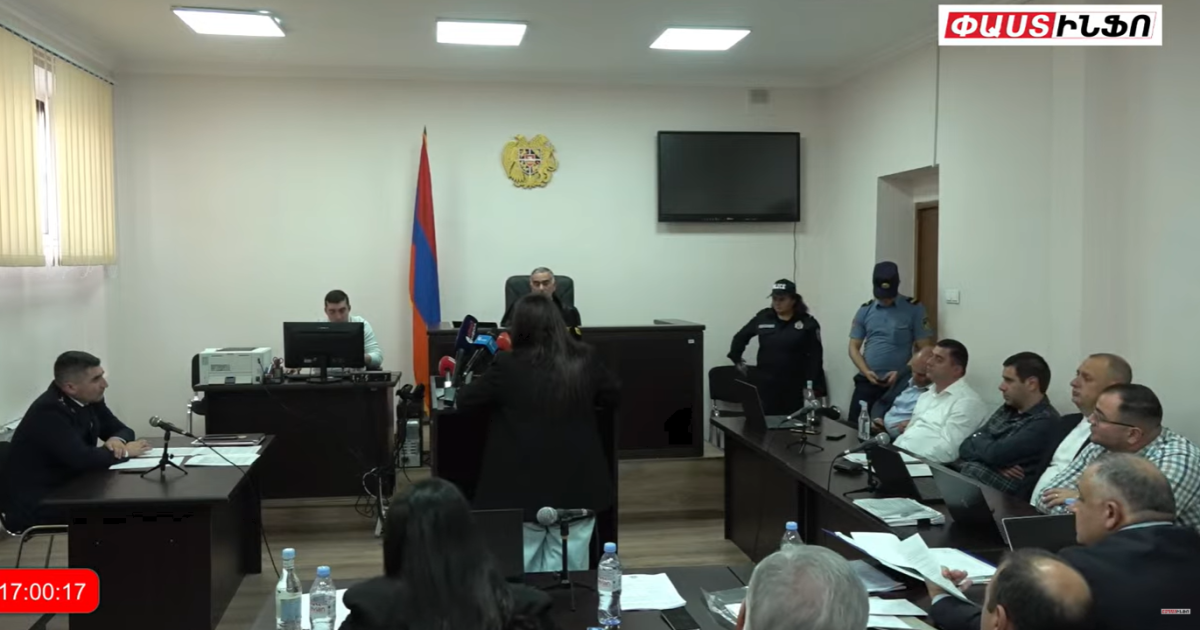 «Հիմա նախաքննություն չենք անելու, նորմալ քննություն իրականացնեք». Կարապետյանի պաշտպանը՝ դատախազին