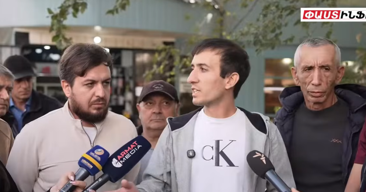 Քիչ առաջ Քաղաքապետարանը որոշել է սկսել Շինարարներ փողոցի կրպակների քանդման աշխատանքները․ հայտարարություն