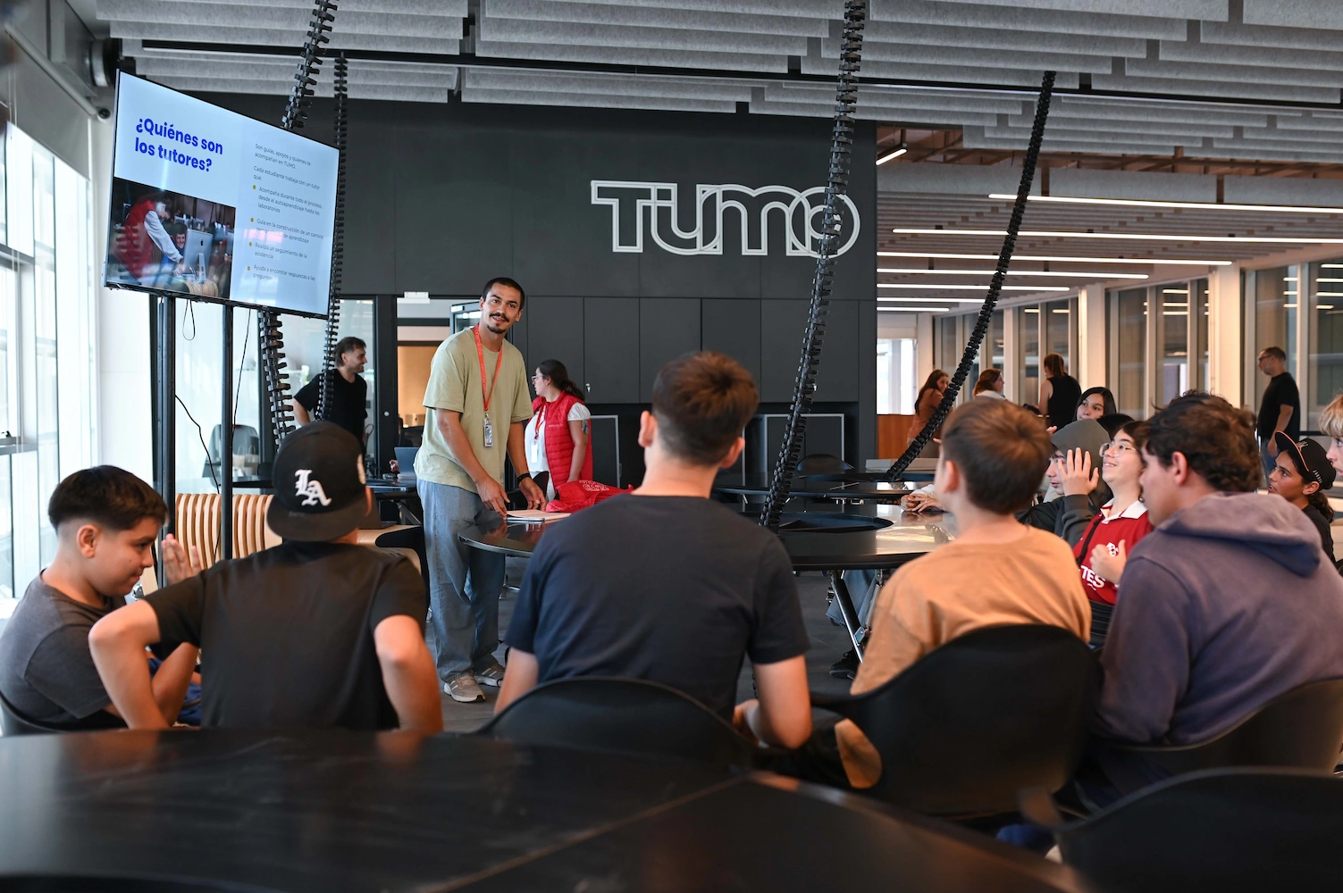 Los primeros alumnos comenzaron su formación en la innovadora propuesta académica que llegó desde Armenia