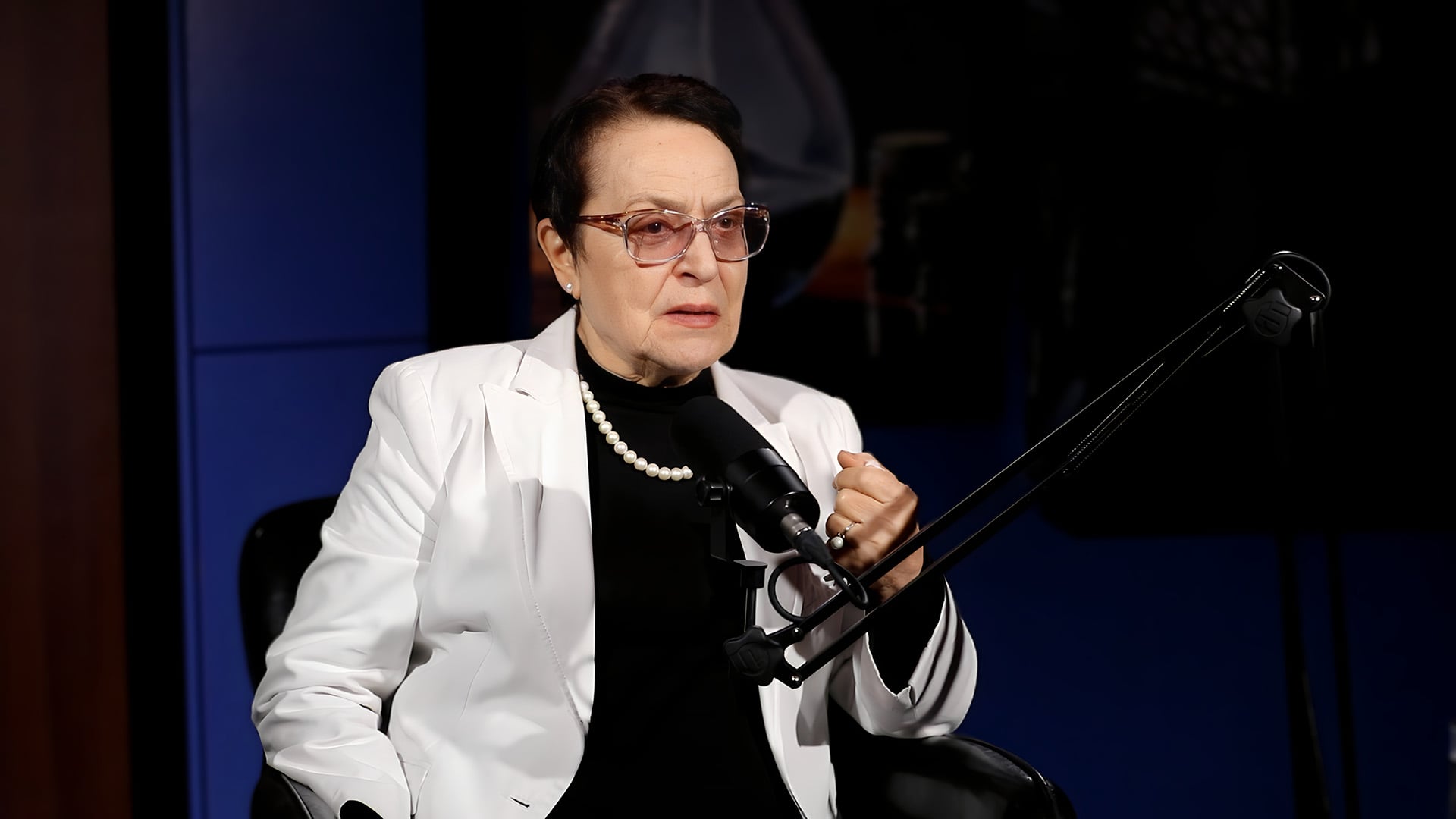 Лариса Алавердян: Турция создала Азербайджан, они не равны… Митинги в Азербайджане шоу
