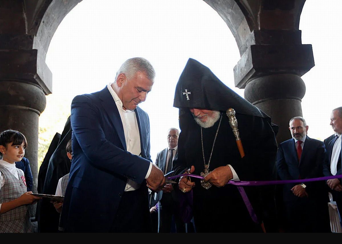 El Gobierno de Armenia evalúa un esquema tributario con devolución de fondos para la Iglesia Apostólica