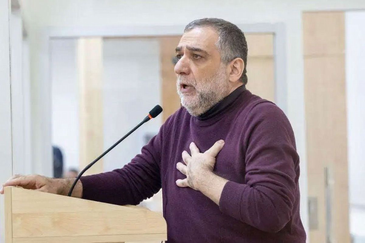 Rubén Vardanyan exige el cumplimiento de la ley para los prisioneros armenios en Azerbaiyán