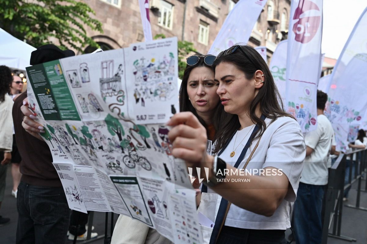 Armenia endurece las normas de residencia para ciudadanos rusos a partir del 1 de noviembre