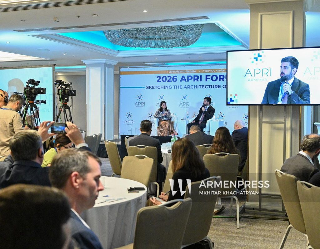 El APRI Forum 2026 inicia sus sesiones en Ereván para debatir la arquitectura del cambio