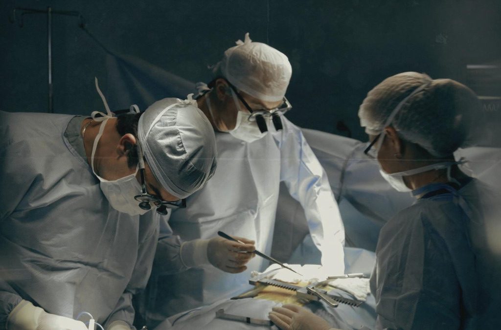 Armenia restablece las licencias médicas individuales para más de 13.000 profesionales sanitarios