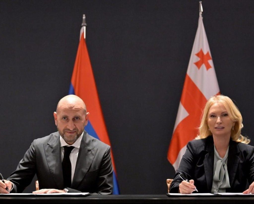 Los bancos centrales de Armenia y Georgia firman un memorando de cooperación financiera