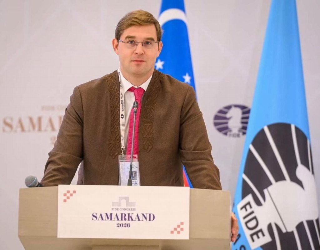 El presidente de la FIDE visita Armenia y elogia su programa de ajedrez escolar