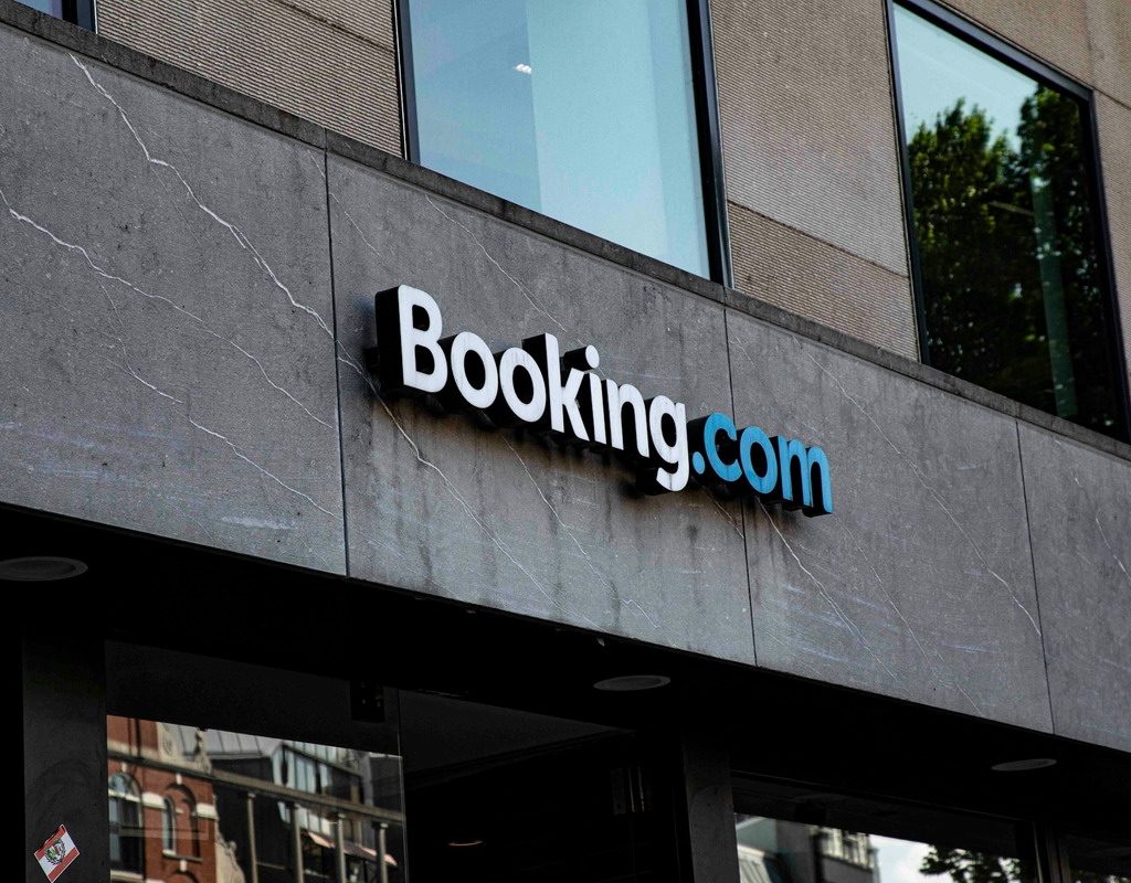 La Comisión Europea abre una investigación formal contra Booking.com por fraude