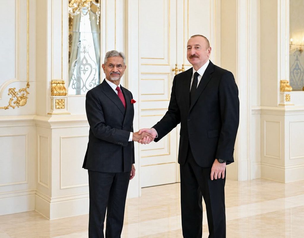 El canciller Subrahmanyam Jaishankar de la India visitó Bakú para reactivar proyectos energéticos