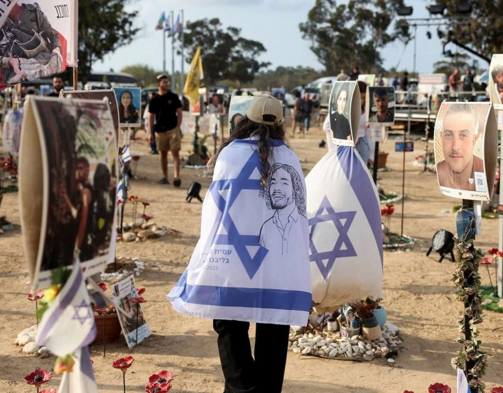 Israel conmemora el tercer aniversario de los ataques de Hamás en medio del recuerdo a las víctimas