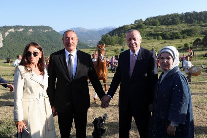 Entre Turquía y Azerbaiyán: el fin de la Declaración de Shushi. Por Aram Amatuni