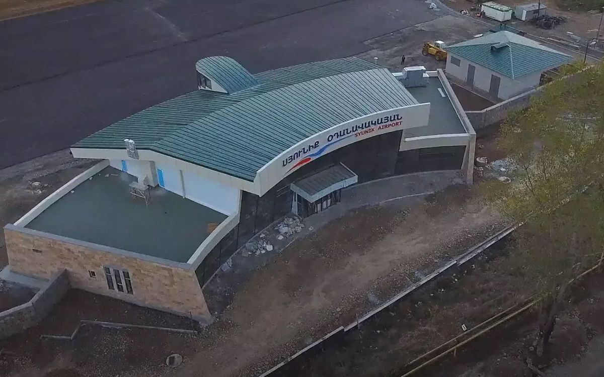 Georgy Torosyan: Armenia modernizará el aeropuerto de Zvartnots y otorgará estatus internacional a la terminal de Kapan